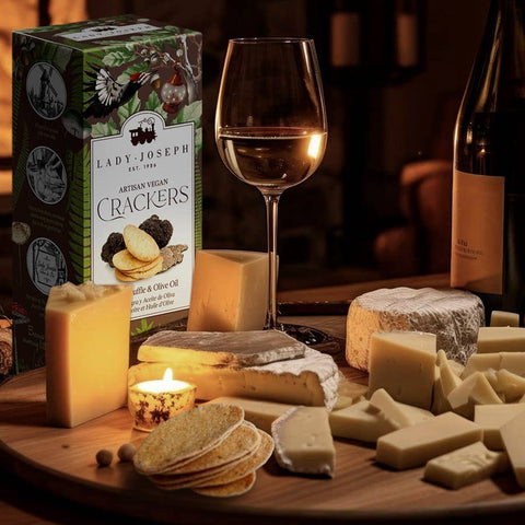 Cracker con tartufo e olio d'oliva - Caseificio Lavialattea