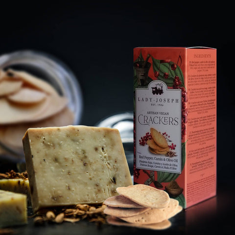 Cracker con pepe rosa, cumino e olio d'oliva - Caseificio Lavialattea